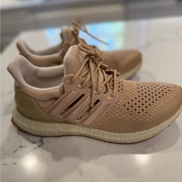 adidas Shoes - Adidas Ultraboost Sneakers 1.0 DNA - size 6.5 - Beige (looks camel colored)